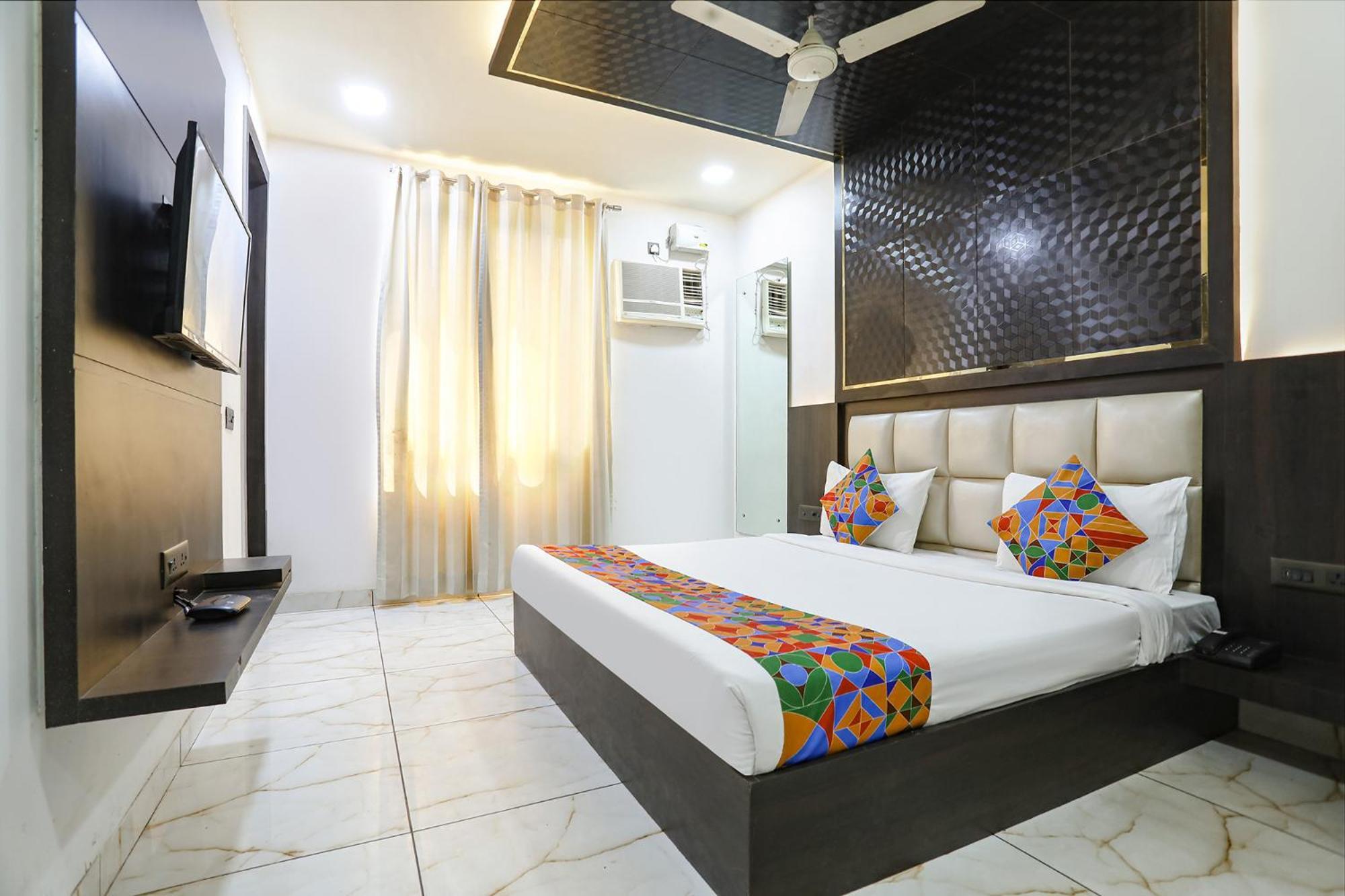 Fabhotel Grand Sparrow Tajganj Екстер'єр фото